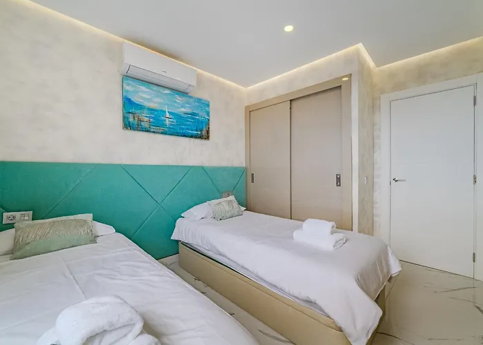 Poolside Escape - Airco & Heated Pool Апартаменты