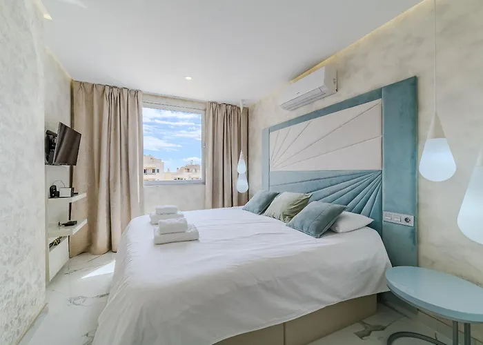 Poolside Escape - Airco & Heated Pool Адехе