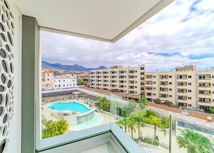 Poolside Escape - Airco & Heated Pool *