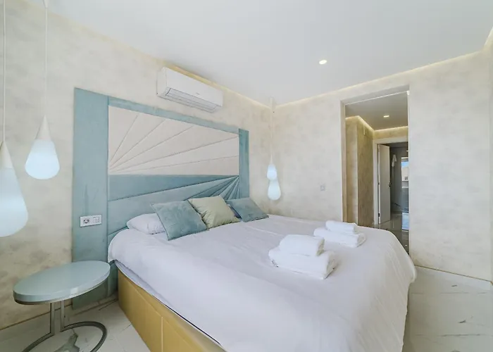 Poolside Escape - Airco & Heated Pool